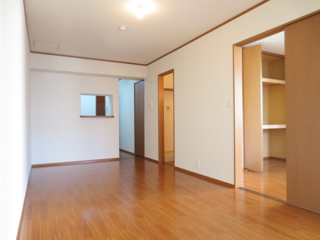アイ・ホームズの寝室|★明るい綺麗なお部屋★