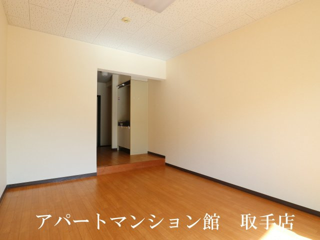 TNサニーハイツの居間・リビング