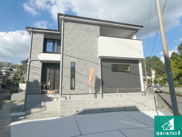 神戸市北区松が枝町　第1期　新築一戸建ての外観|安心の10年保証！外観を美しく保ち、雨水で汚れを落とします！気になることがありましたら、お気軽にお問い合わせください！