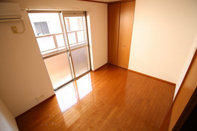 【洋室】 | アビエスフィルマ