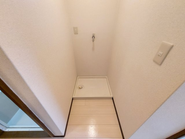 エムス金剛の設備|同マンション別部屋