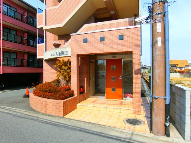 エムス金剛Ⅱのエントランス