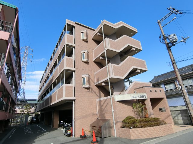 エムス金剛Ⅱの外観