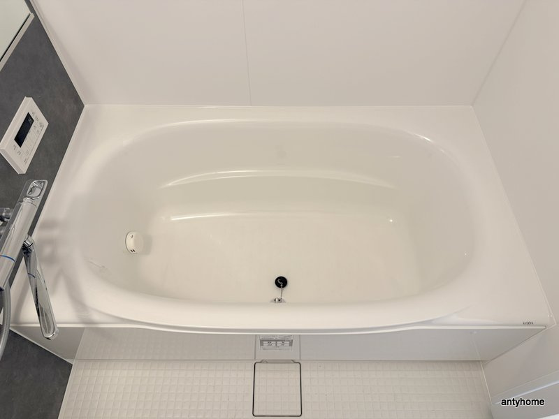 THE MUSIC COURT  仲介手数料無料の浴室