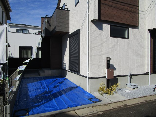 桶川市朝日　新築戸建の駐車場