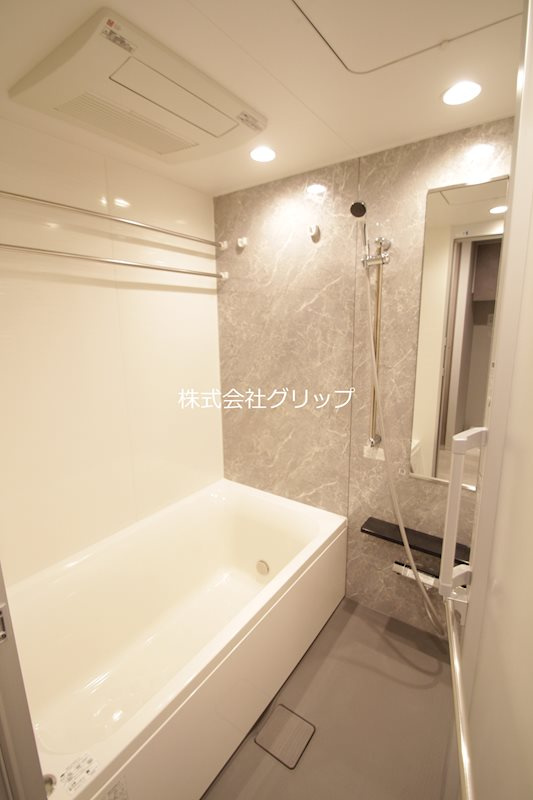 ラティエラ横濱大通り公園の浴室