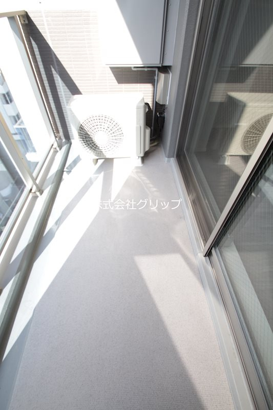 ラティエラ横濱大通り公園のバルコニー