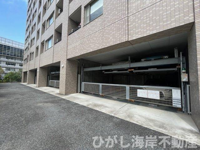 サーパス茅ヶ崎駅前の駐車場|敷地内　駐車場

