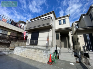 【外観】 | 販売現地
スタイリッシュな外観でゆったりした空間が魅力的です♪