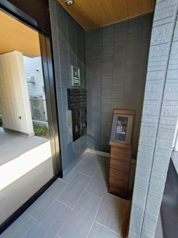 【エントランス】 | D-ROOM和歌山黒田Ⅱ