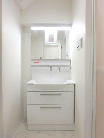 メゾン舞子ショアー　の独立洗面台|独立洗面台で身支度をすべて済ませてしまいましょう