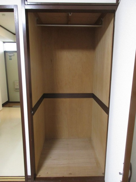 シティハイム　いずみの収納