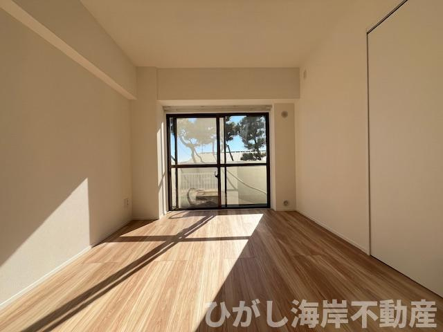 シーサイドパレス平塚の洋室|新規リフォーム完了！　6帖　洋室