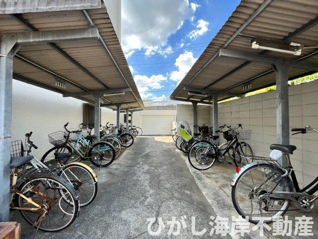 シーサイドパレス平塚の駐輪場|敷地内駐輪場