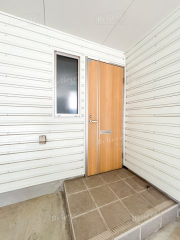 autorimessaのエントランス|清潔なエントランス♪