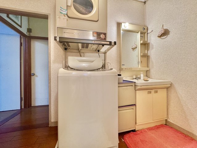 稲敷郡阿見町中古戸建の洗面所