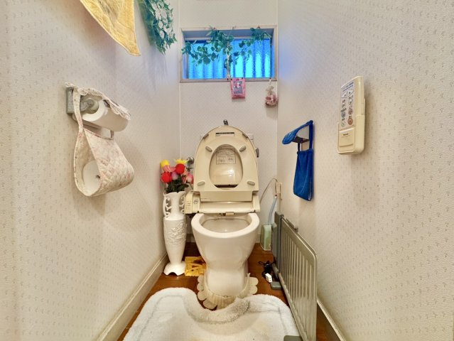 稲敷郡阿見町中古戸建のトイレ