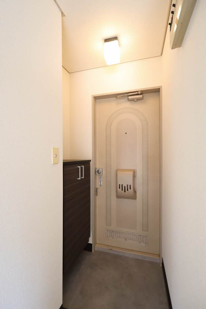 金子ビルの玄関|ゆったりとした玄関です