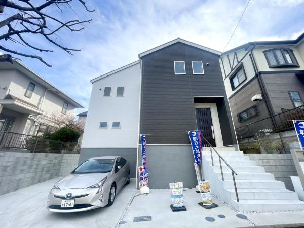 横浜市旭区今宿２丁目の新築一戸建の外観|堂々と完成しました！いつでもご案内可能です！
お車でご自宅まで送迎承ります。