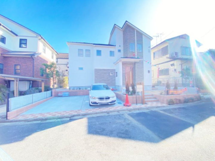祝　成約済み　八王子市　北野台　新築戸建て　Ⅱ期の駐車場|～仲介手数料無料☆八王子ひなた不動産～八王子市北野台　新築戸建て