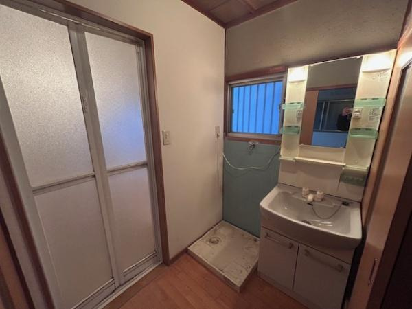 【独立洗面台】