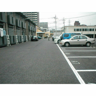 【駐車場】 | タウンコート B棟