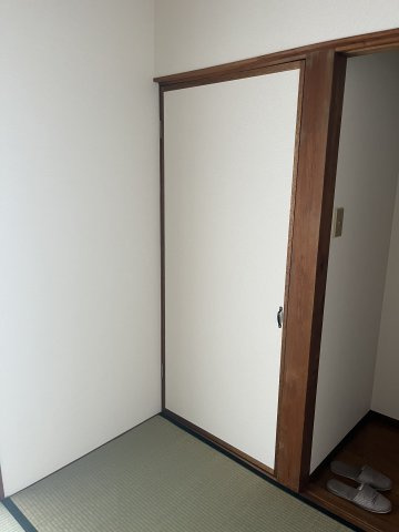 ハイツ秋葉B