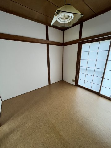 ハイツ秋葉B