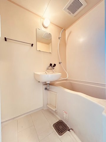 アドレスⅢの浴室