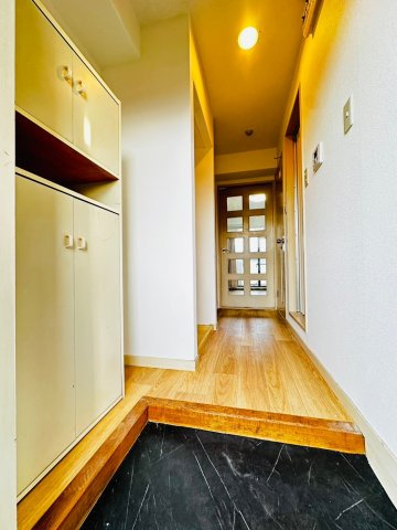 アドレスⅢの玄関