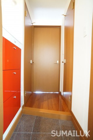 熊本市中央区九品寺１丁目の賃貸マンションの玄関