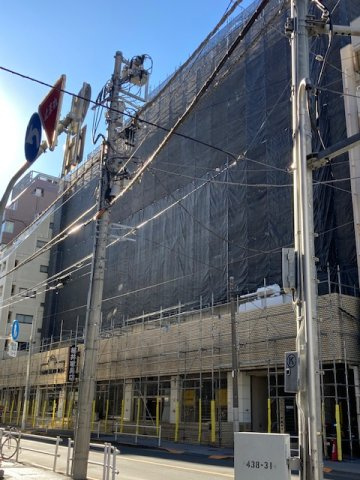 グローイン新宿御苑の外観