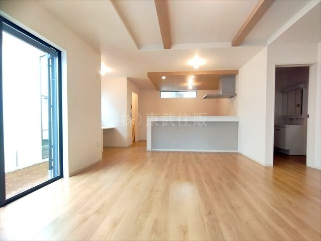 【居間・リビング】の画像