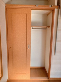 【内装】 | レオパレスＫＡＭＩＳＨＯ | 明るい室内です