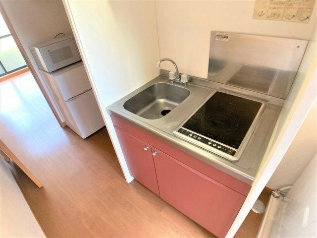 【キッチン】 | 設備・仕様は号室により異なる為、現況を優先致します。