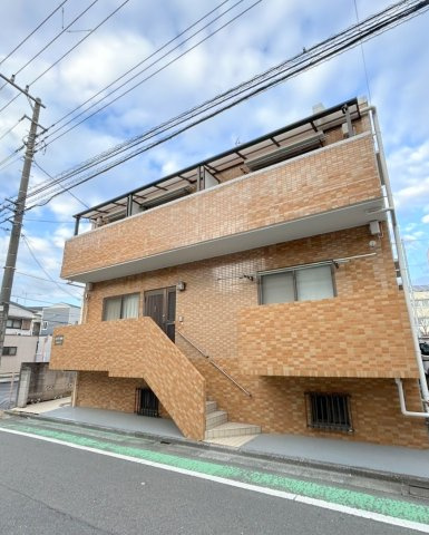 レイア若林の外観
