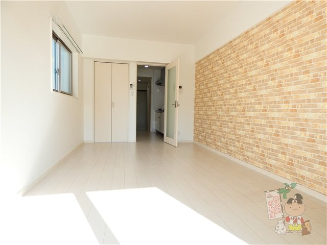 ピアチェーレ医大東の居間・リビング