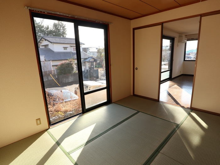 相澤ハイツの和室|和室６帖