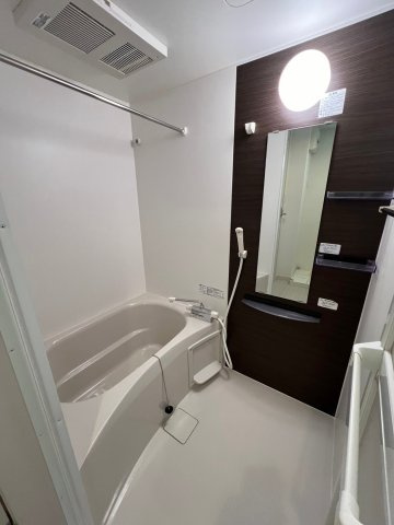リブリ・GRAND葵　名古屋市賃貸 仲介手数料無料の浴室
