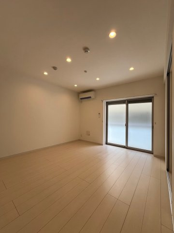 リブリ・GRAND葵　名古屋市賃貸 仲介手数料無料の居間・リビング