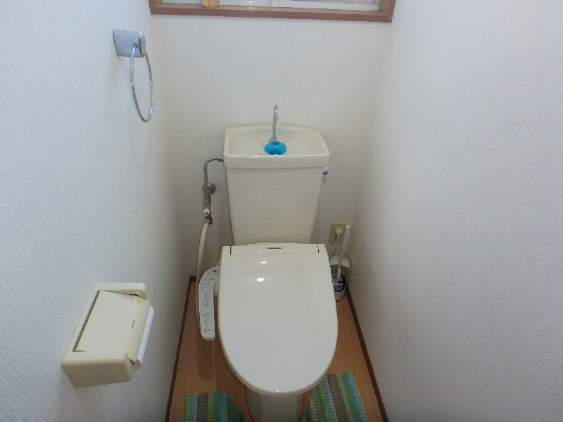 S1701H　碁石が浜分譲地中古住宅のトイレ