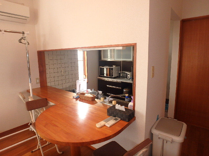 S1701H　碁石が浜分譲地中古住宅の居間・リビング