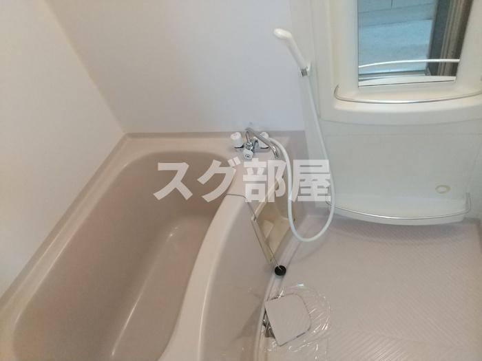 ルミナス若狭　1棟の浴室