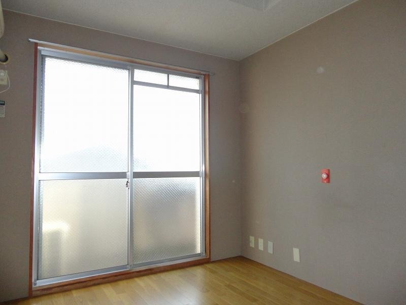 パークハイツ相模の洋室|広々とした洋室です