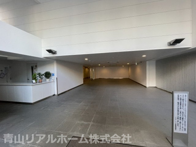 【ロビー】 | イクサージュ目黒