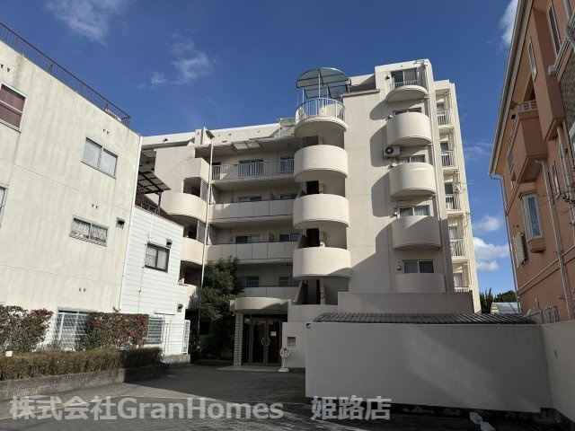姫路北八代パークホームズの外観