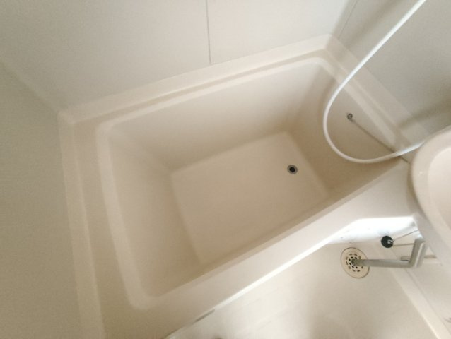 臼井デンタルビルの浴室