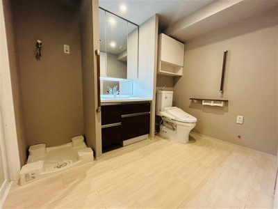 【洗面所】 | ダイヤモンドライフ森の里ヒルズ | 使いやすい洗面所です