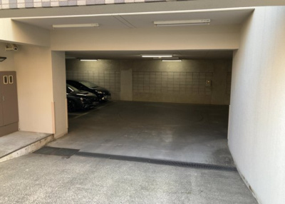 【駐輪場】 | ライドウェーブ相武台 | マンションの駐輪場は、事前に空きがあるか確認を取ると安心です。せっかく入居したのに駐輪スペースがない！なんてことになったら大変ですよね。そこで、内見時や購入前にはまず事前に確認しておくと良いでしょう。