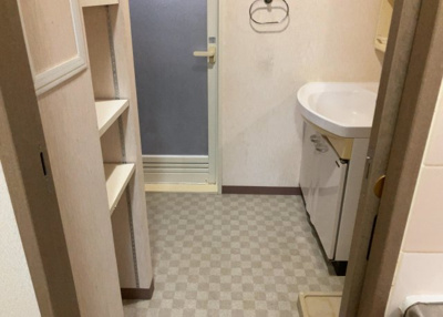 【脱衣所】 | ライドウェーブ相武台 | 洗面脱衣所は「体を綺麗に整える場所」という目的と役割を持っています。そして便利で使い勝手のいい「体を綺麗に整える場所」にするためには、配置や動線、照明や収納計画をしっかりと検討しておく必要があります。